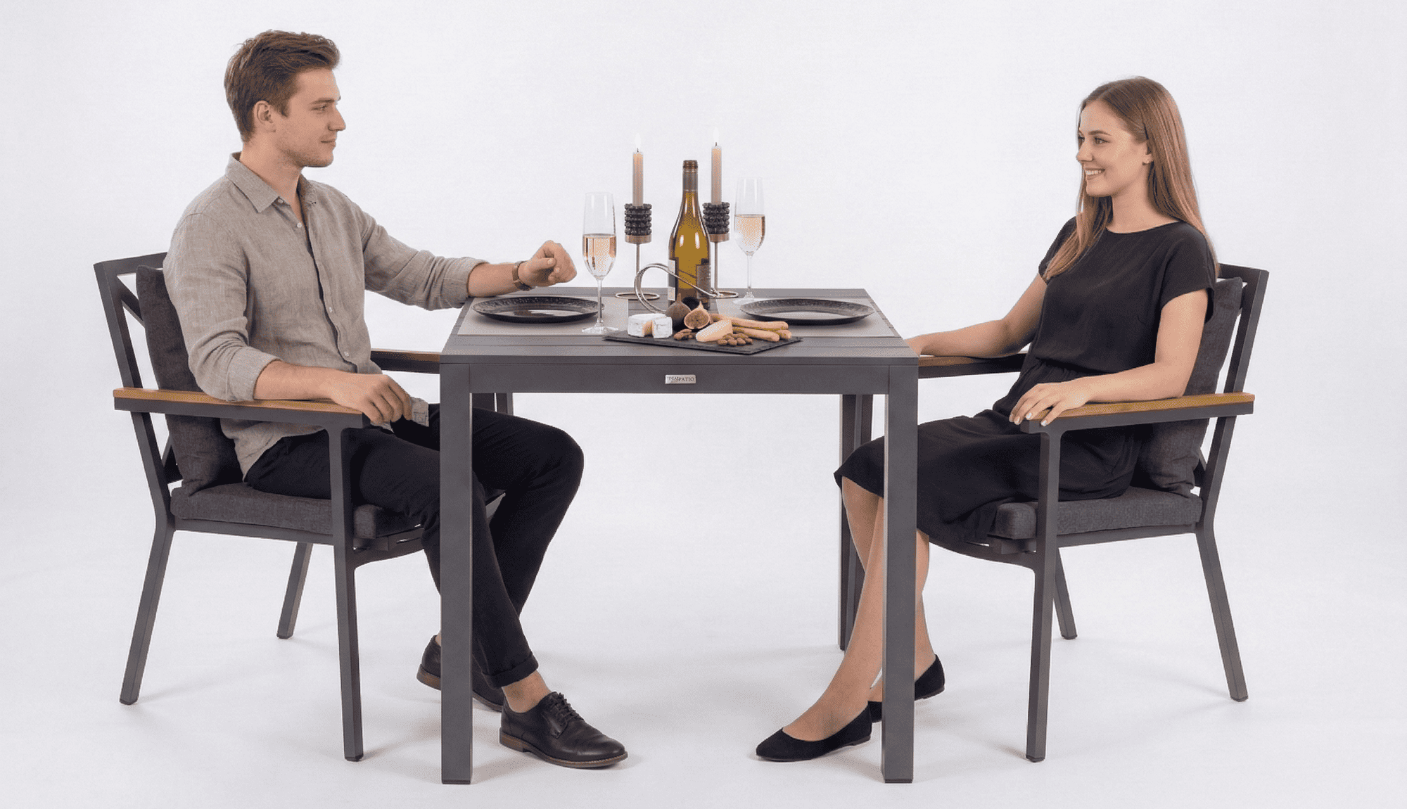 6917.0x1600 Kypit stol obedennii DOLLA karbon 80h80 sm (4 nojki) - terrasnaya mebel v Moskve | Ideal Patio Stol obedennii DOLLA aluminii 80h80 sm (4 nojki), Stoli Стол обеденный ДОЛЛА алюминий 80х80 см (4 ножки)