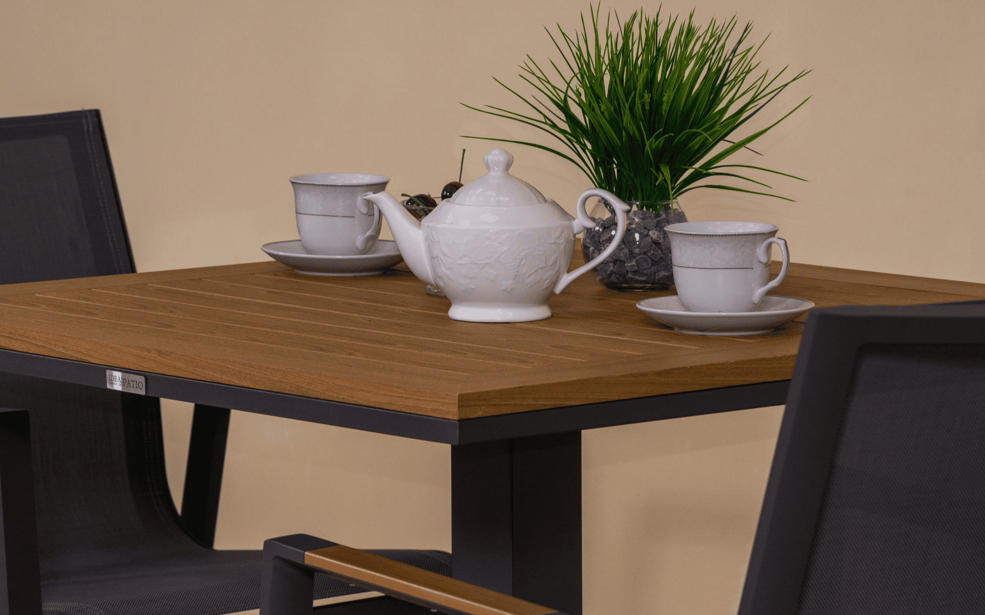 6949.0x1600 Kypit stol obedennii MIRRA karbon 80h80 sm (1 nojka) - terrasnaya mebel v Moskve | Ideal Patio Stol obedennii MIRRA aluminii, polivyd 80h80 sm (1 nojka), Stoli Стол обеденный МИРРА алюминий, поливуд 80х80 см (1 ножка)